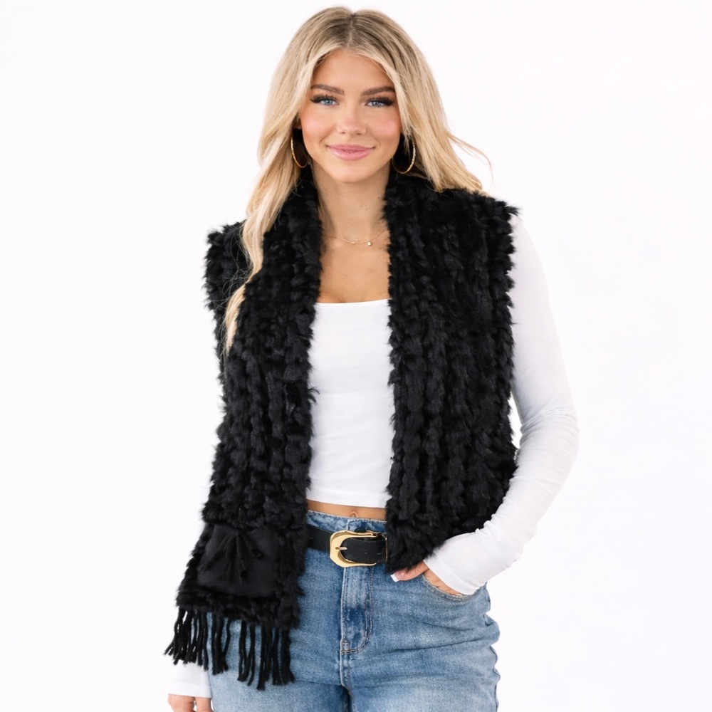 FURLUX  Coquette Stylish Casual Chic Black Fur Scarf/Vest Fringes Y2K Size S